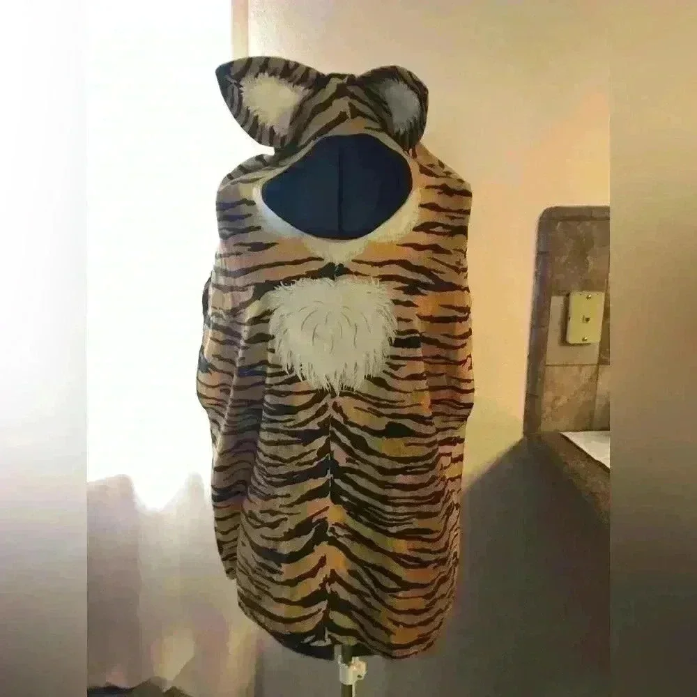 Handmade tiger? tigress? feline Youth Children Halloween Costume Youth Medium?